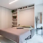 Center - Free Parking, Netflix And Wi-fi *
