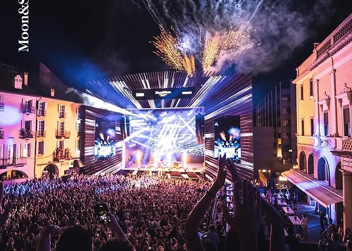 Center - Free Parking, Netflix And Wi-fi Apartman